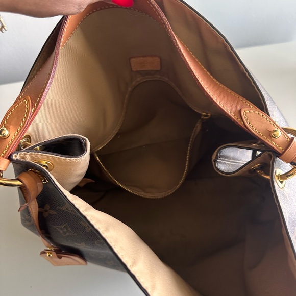 Louis Vuitton Graceful MM Hand bag - Picture 4 of 10